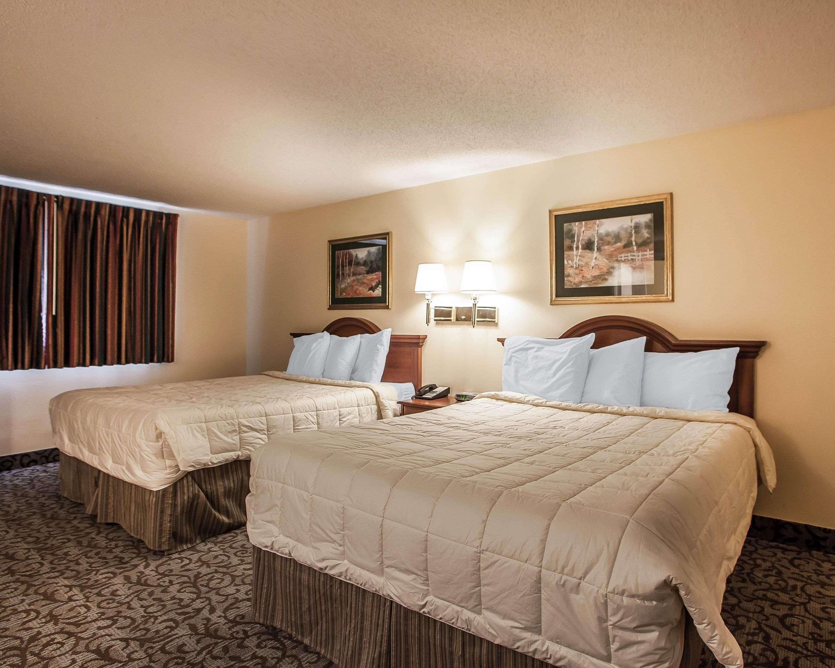 Econo Lodge Newton Eksteriør billede