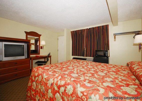 Econo Lodge Newton Værelse billede