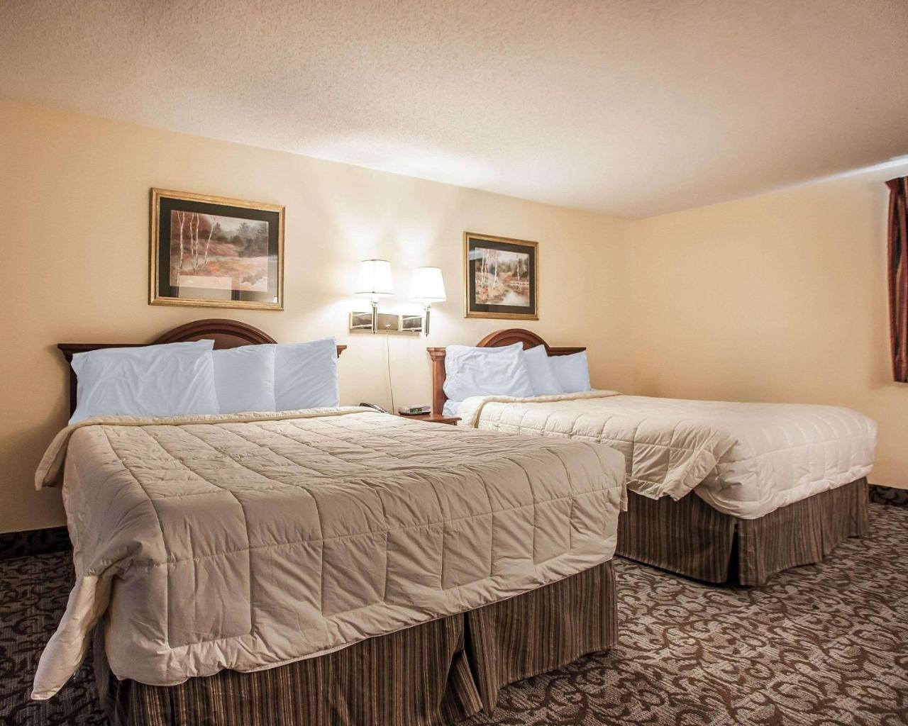 Econo Lodge Newton Eksteriør billede
